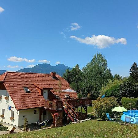 Apartment Rozika Slovenj Gradec Bagian luar foto